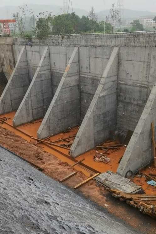 青岛四方区锚杆式挡土墙
